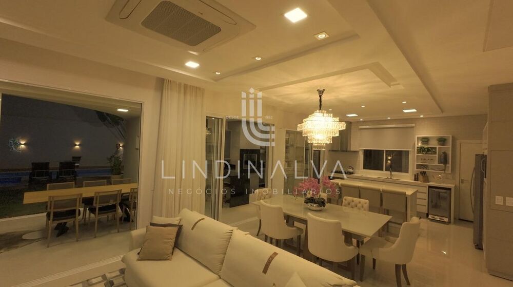 Sobrado à venda com 4 quartos, 316m² - Foto 7