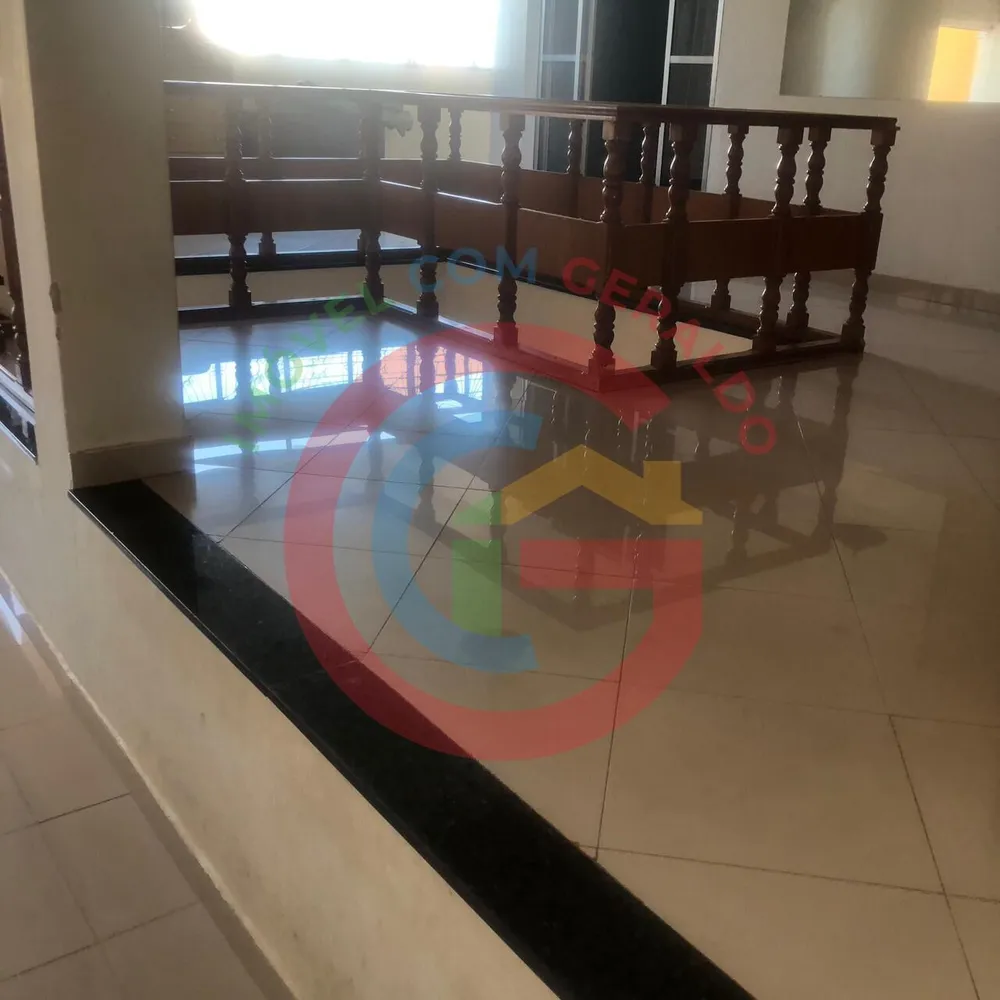 Sobrado, 4 quartos, 341 m² - Foto 2