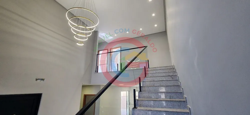 Sobrado, 4 quartos, 230 m² - Foto 2