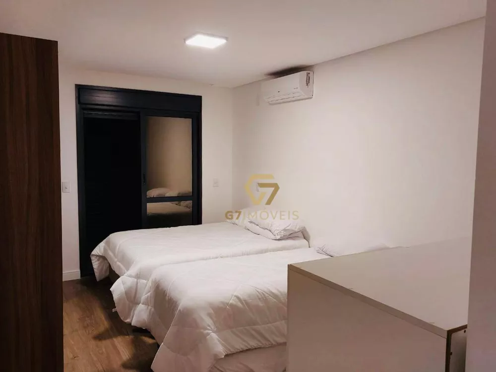 Apartamento, 3 quartos, 213 m² - Foto 4