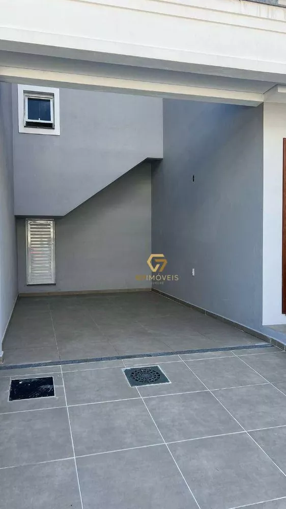 Casa, 4 quartos, 217 m² - Foto 2