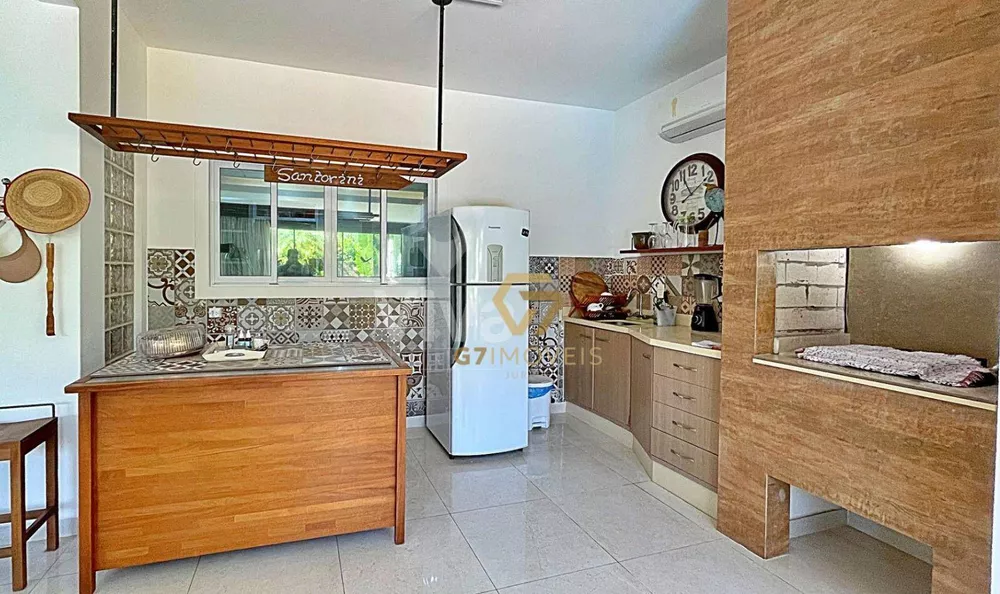 Casa, 3 quartos, 330 m² - Foto 4