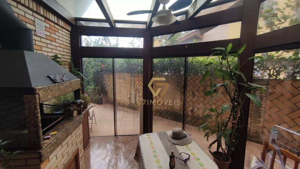 Casa, 7 quartos, 439 m² - Foto 3