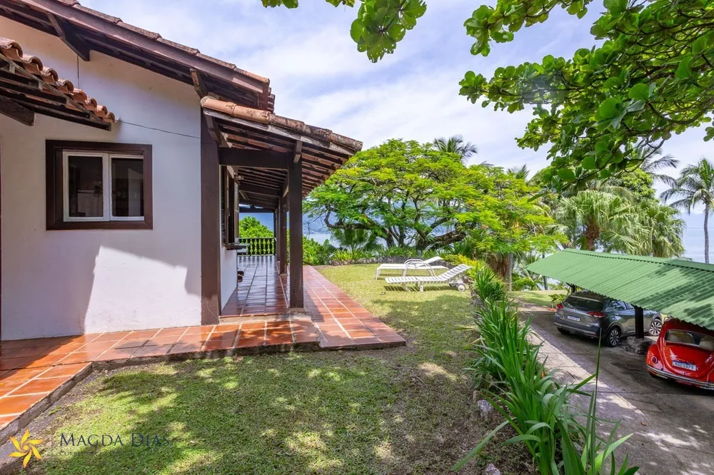 Casa, 6 quartos, 328 m² - Foto 2