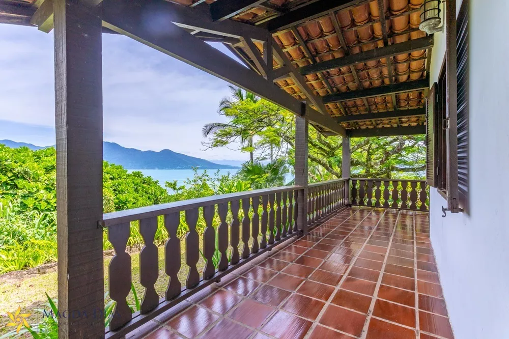 Casa, 6 quartos, 328 m² - Foto 3