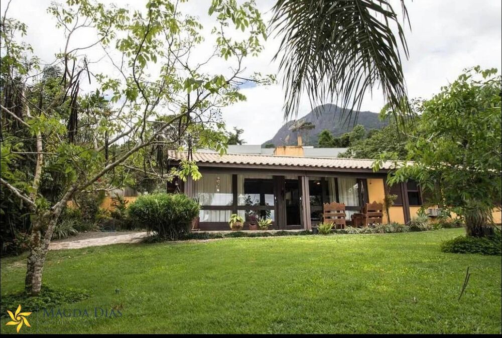 Casa, 3 quartos, 250 m² - Foto 1