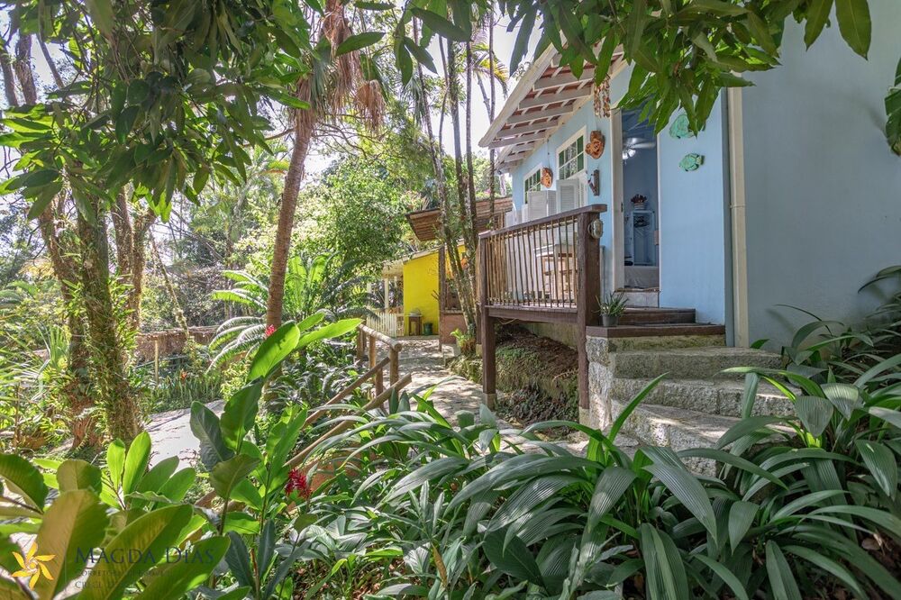 Casa à venda com 6 quartos, 154m² - Foto 21