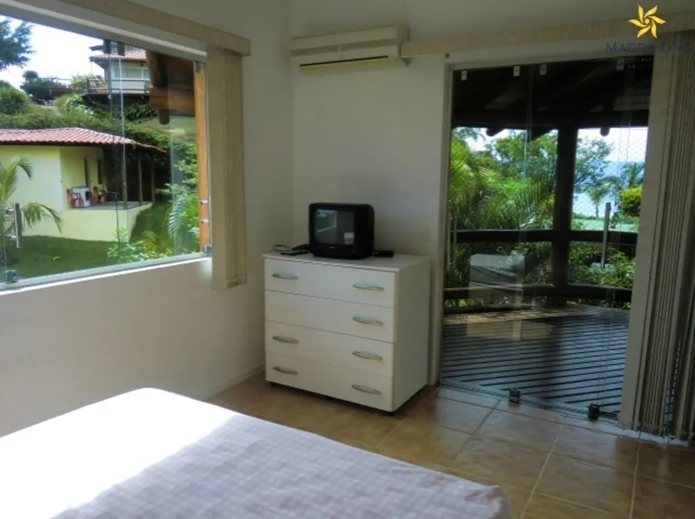 Casa, 3 quartos, 263 m² - Foto 23