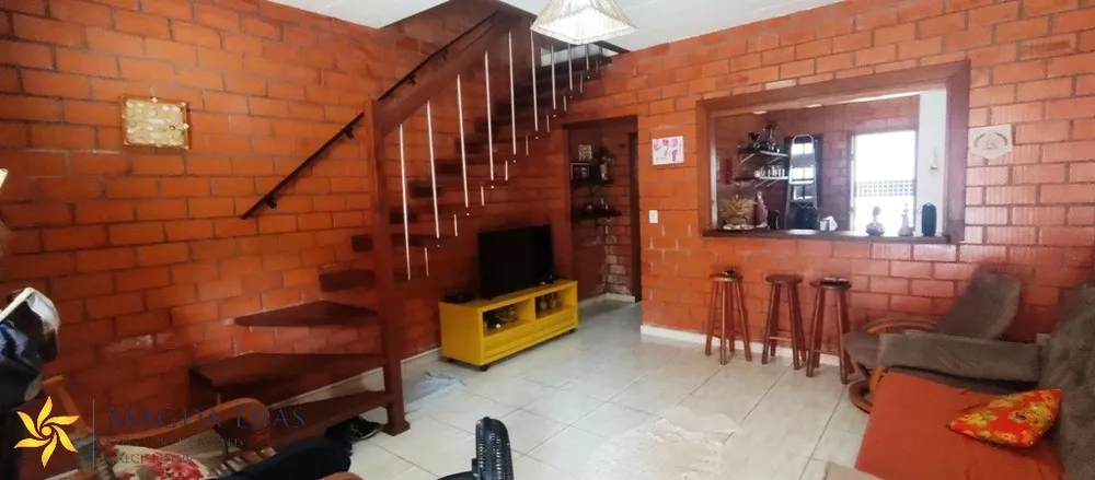 Casa à venda com 2 quartos, 82m² - Foto 3