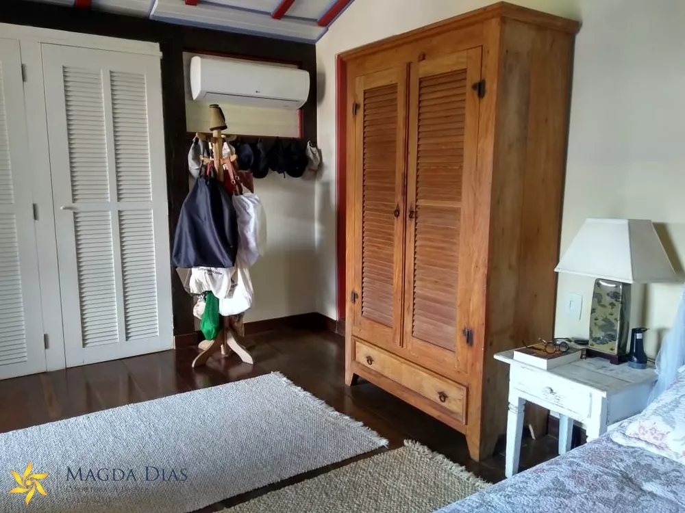 Casa, 4 quartos, 250 m² - Foto 4