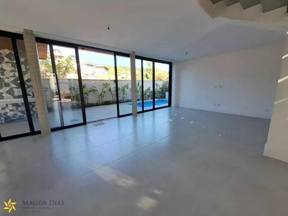 Casa à venda com 5 quartos, 312m² - Foto 7