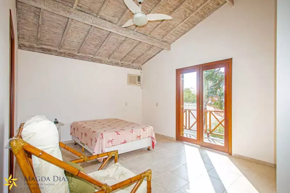 Casa, 4 quartos, 216 m² - Foto 1