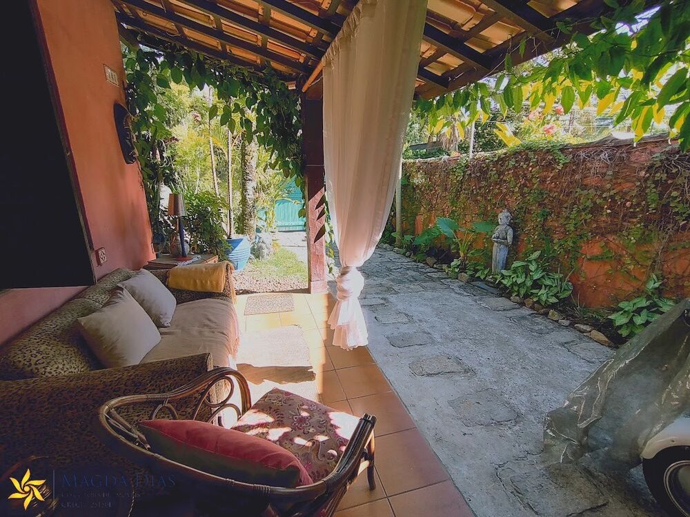 Casa, 4 quartos, 204 m² - Foto 1