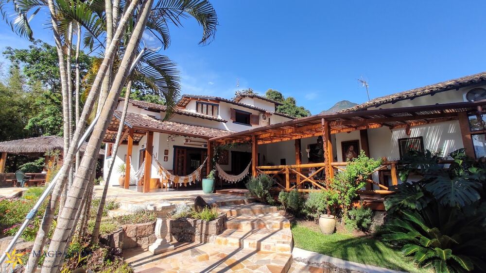 Casa, 5 quartos, 345 m² - Foto 1