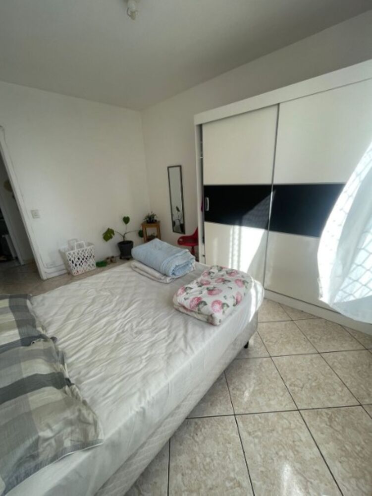 Apartamento à venda com 2 quartos, 63m² - Foto 2