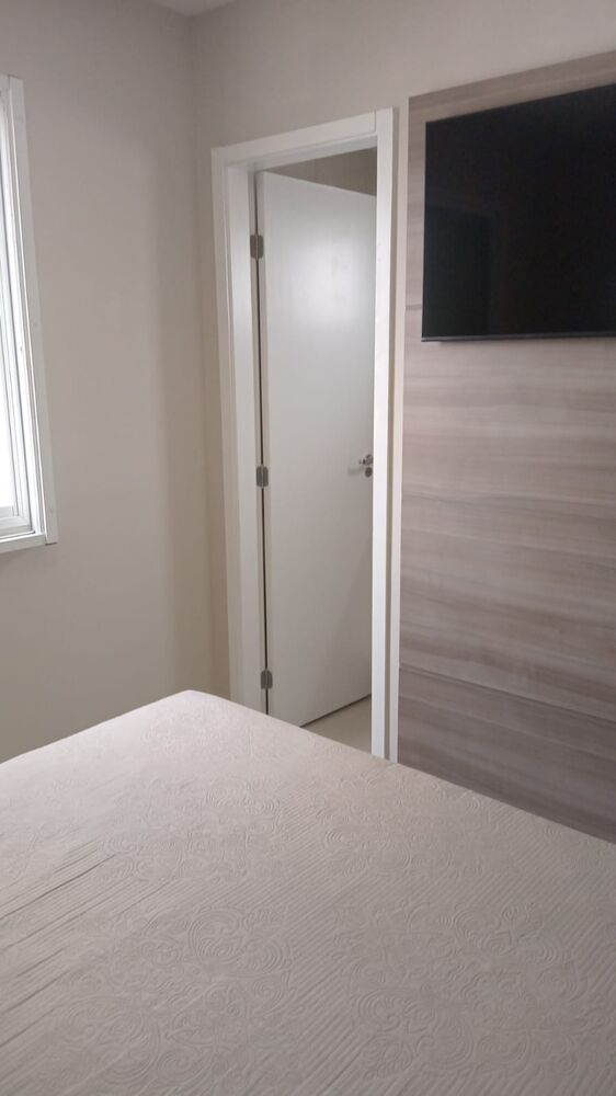 Apartamento à venda com 2 quartos, 62m² - Foto 2