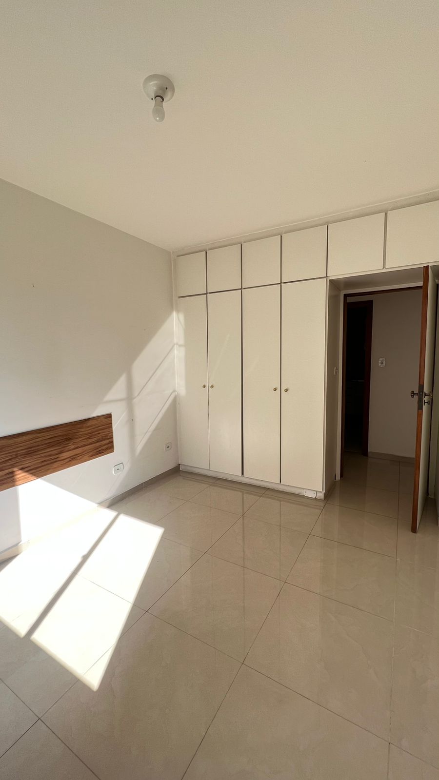 Apartamento à venda com 2 quartos, 78m² - Foto 6