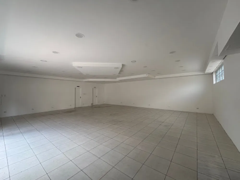 Loja-Salão, 109 m² - Foto 1