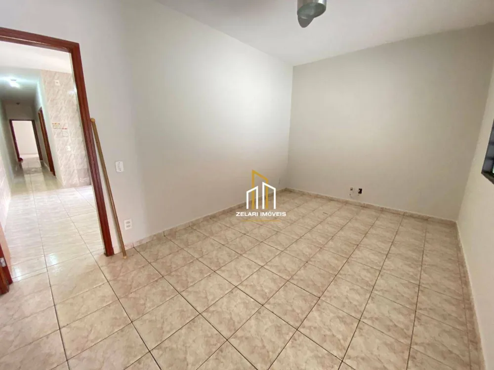 Casa, 3 quartos, 180 m² - Foto 2