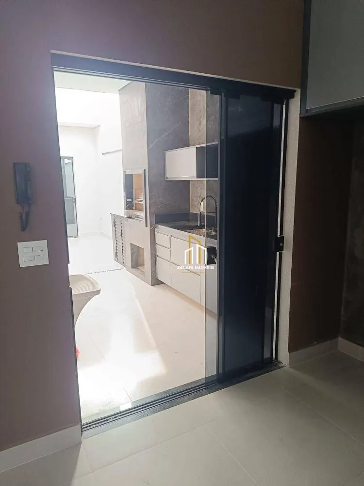 Casa, 3 quartos, 128 m² - Foto 1