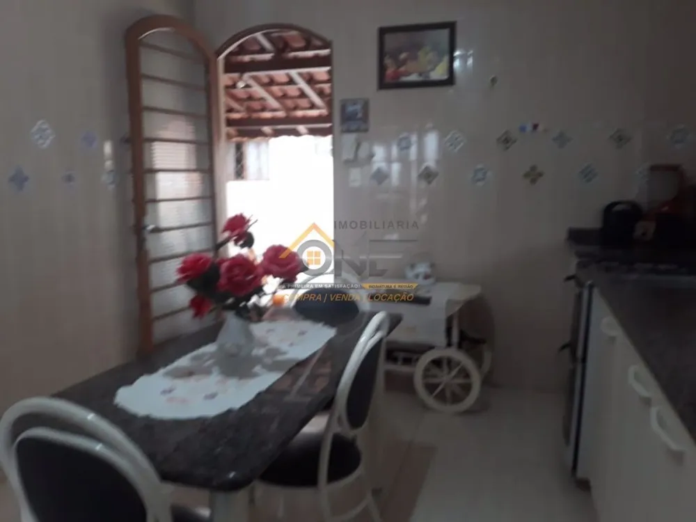Casa, 3 quartos, 163 m² - Foto 2