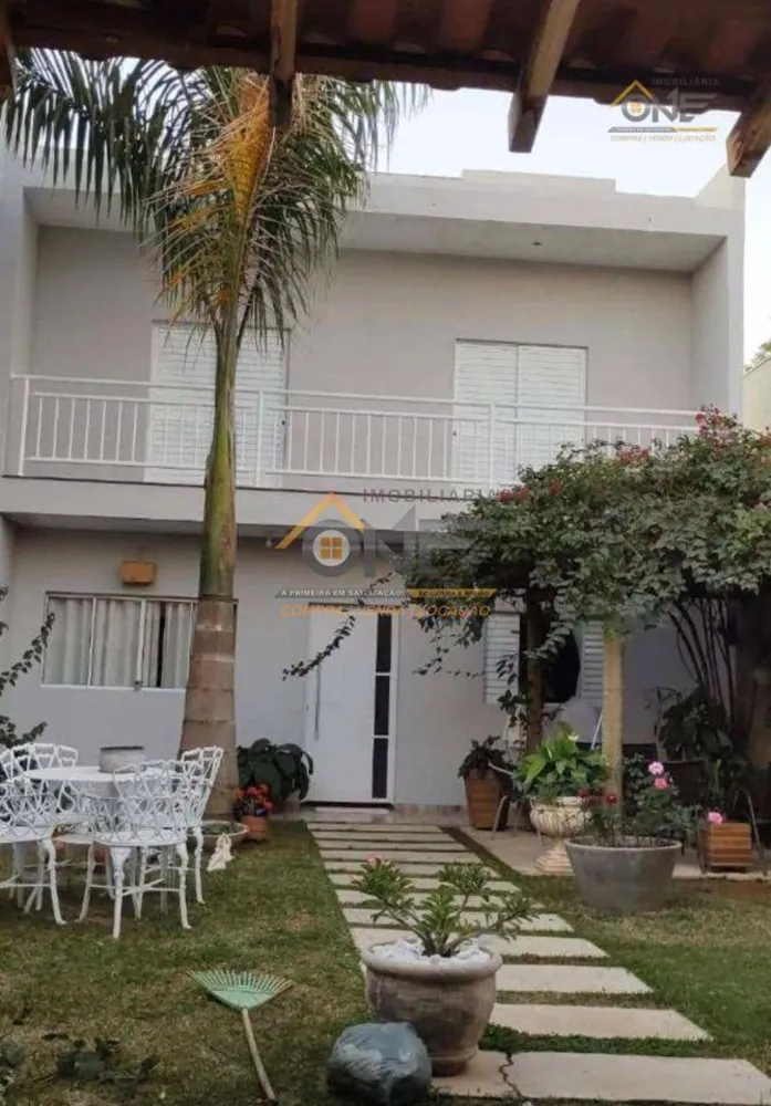 Casa, 3 quartos, 104 m² - Foto 1