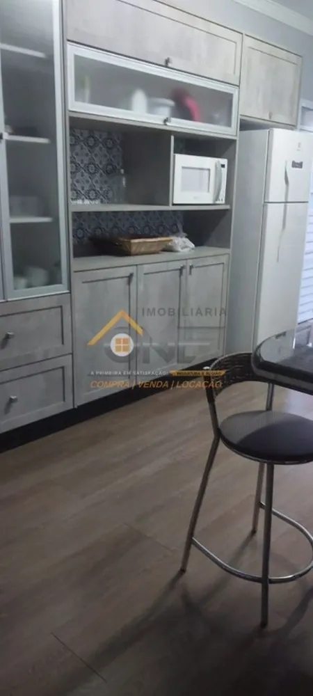 Casa, 4 quartos, 220 m² - Foto 1