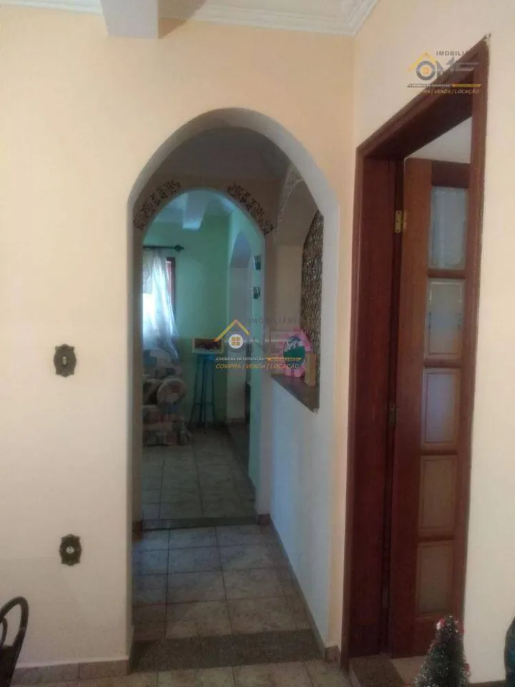 Sítio, 3 quartos, 36800 m² - Foto 4