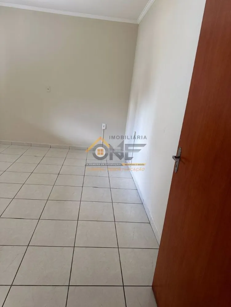 Casa, 4 quartos, 232 m² - Foto 2