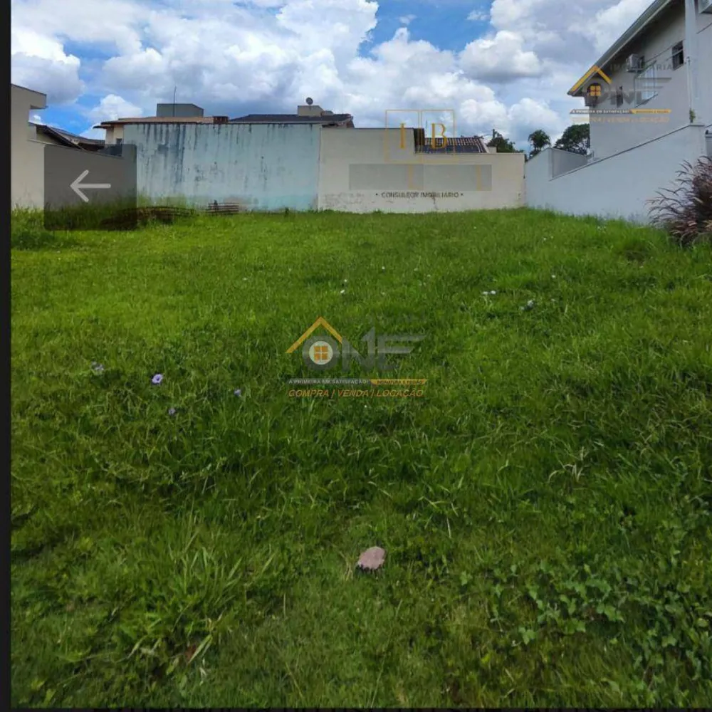 Loteamento e Condomínio, 300 m² - Foto 1