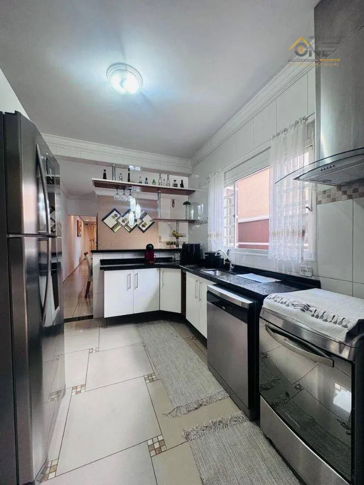 Sobrado, 3 quartos, 178 m² - Foto 6