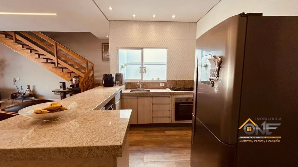 Sobrado, 4 quartos, 225 m² - Foto 4