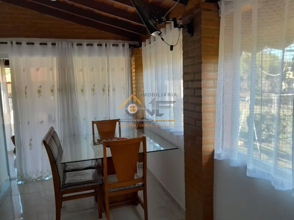 Chácara, 3 quartos, 3000 m² - Foto 1