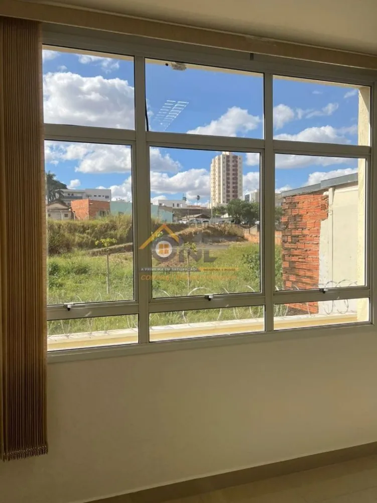 Loja-Salão, 420 m² - Foto 1