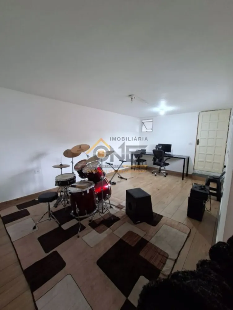 Casa, 3 quartos, 175 m² - Foto 2
