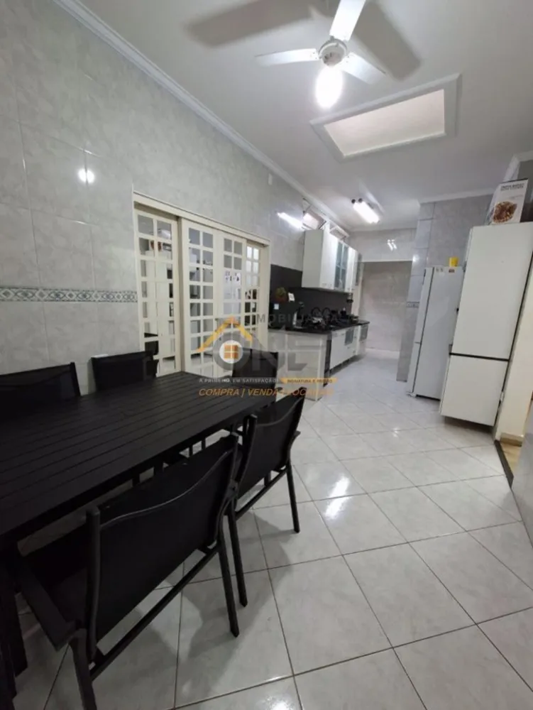 Casa, 3 quartos, 175 m² - Foto 4