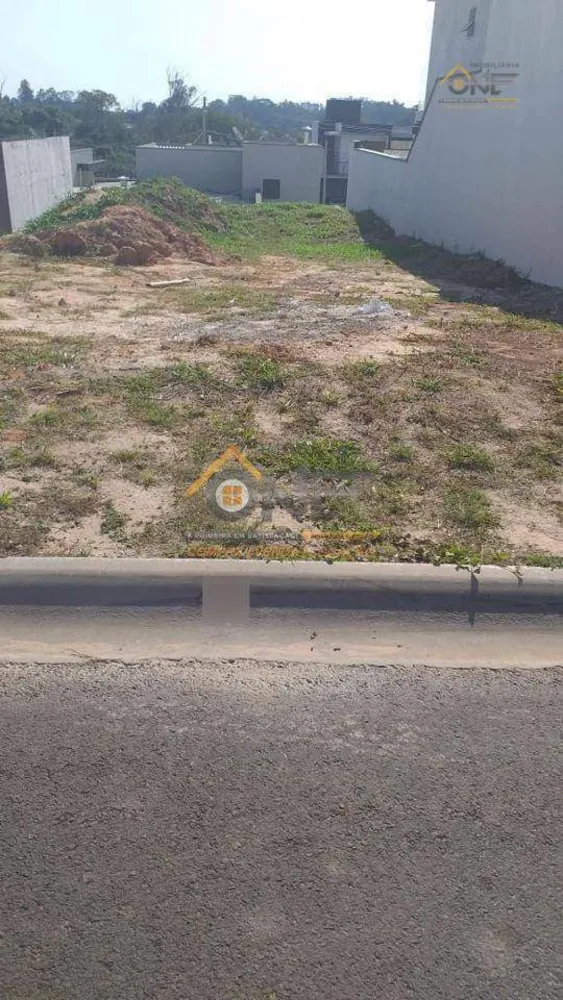 Loteamento e Condomínio, 227 m² - Foto 1