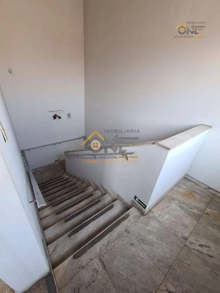 Loja-Salão, 1358 m² - Foto 15