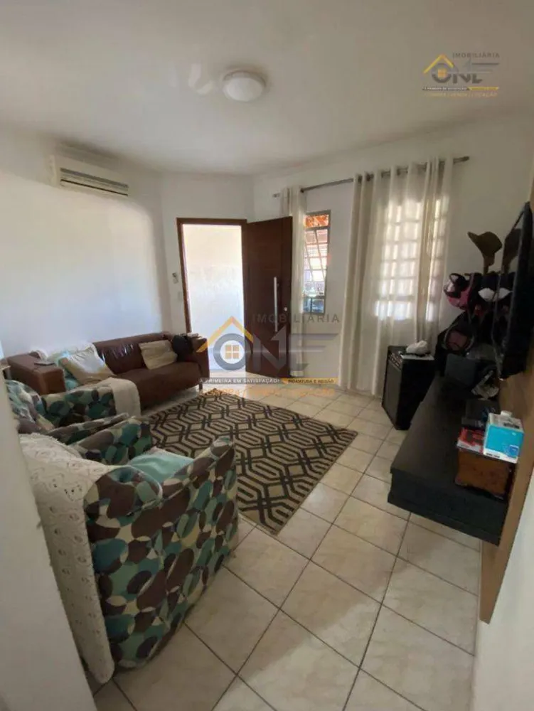 Casa, 3 quartos, 100 m² - Foto 1