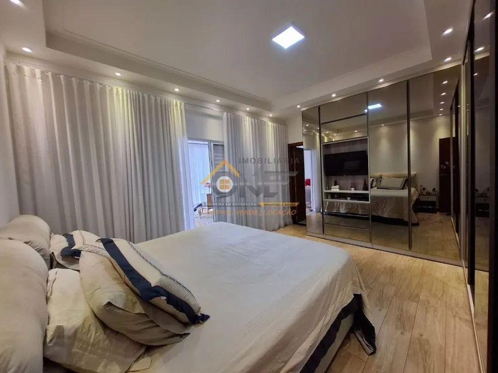 Casa, 2 quartos, 210 m² - Foto 1