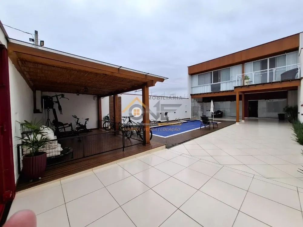 Casa, 2 quartos, 210 m² - Foto 2