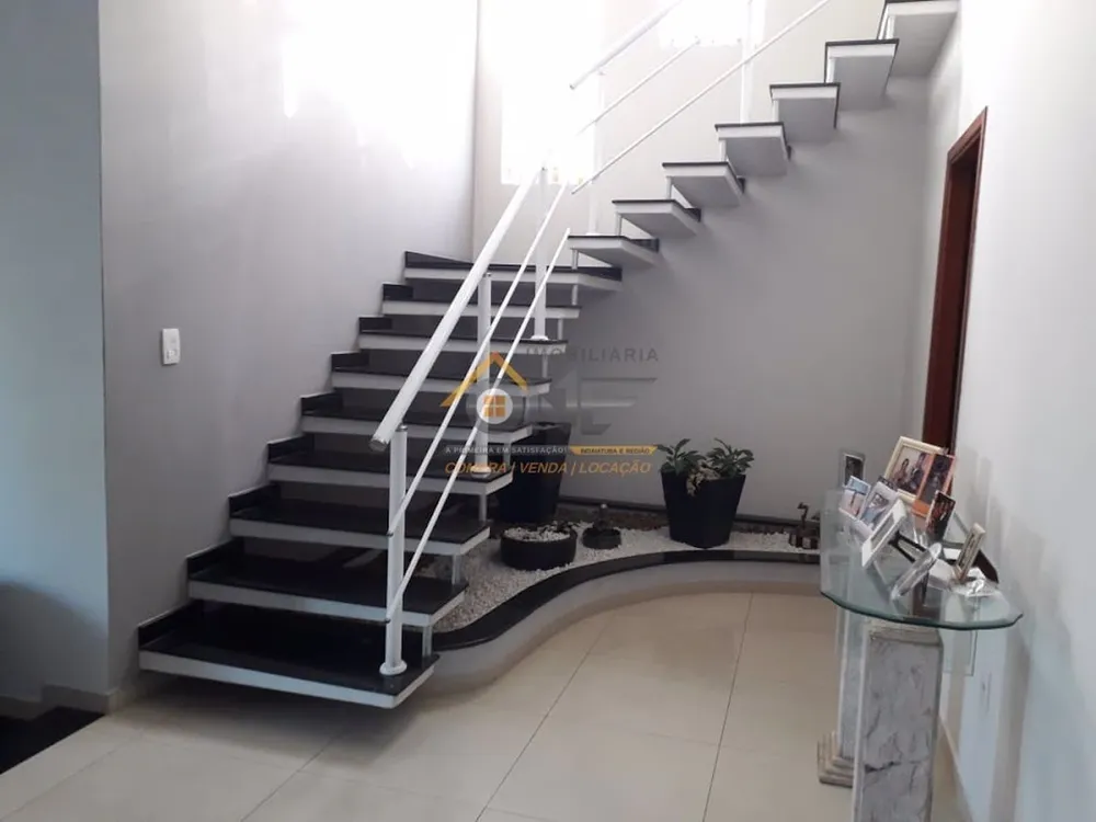 Casa, 3 quartos, 240 m² - Foto 4