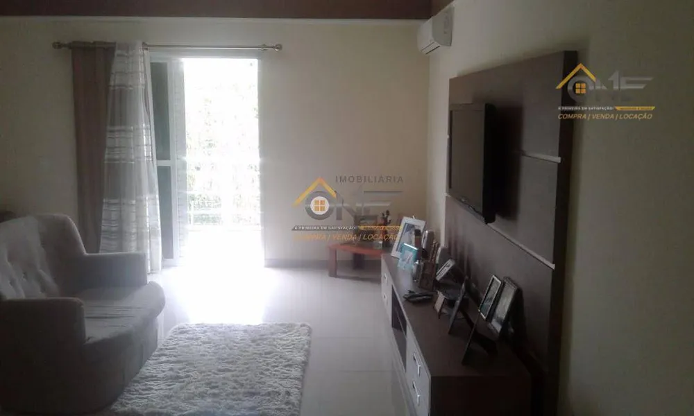 Casa, 3 quartos, 240 m² - Foto 13
