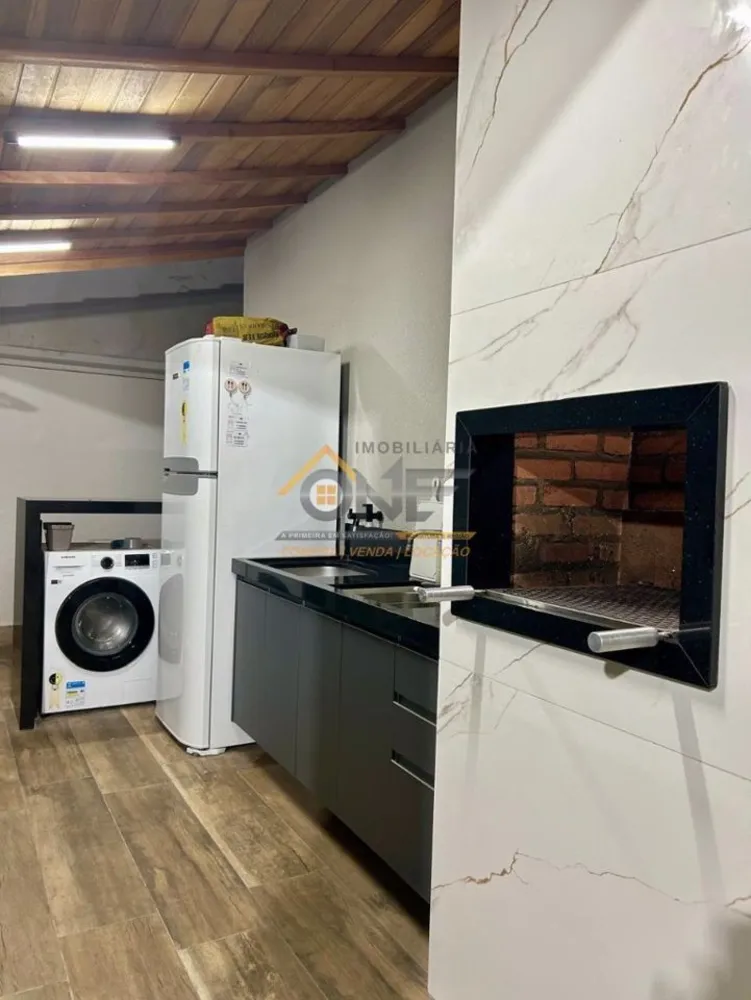 Casa, 3 quartos, 230 m² - Foto 2