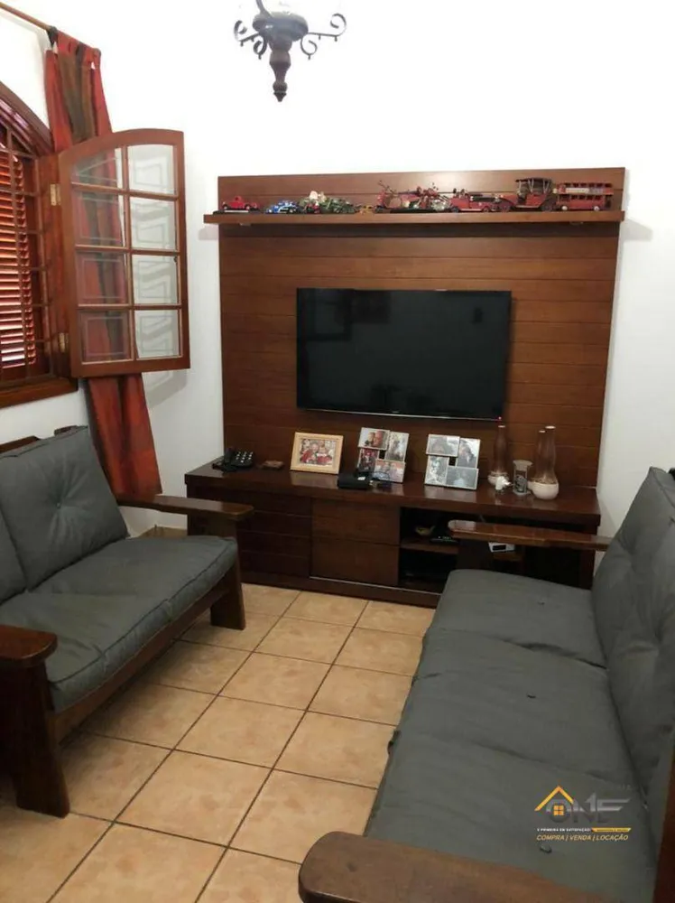 Chácara, 4 quartos, 2052 m² - Foto 3