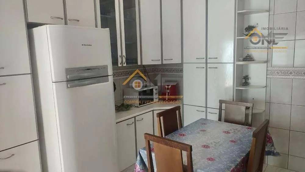 Casa, 3 quartos, 208 m² - Foto 8