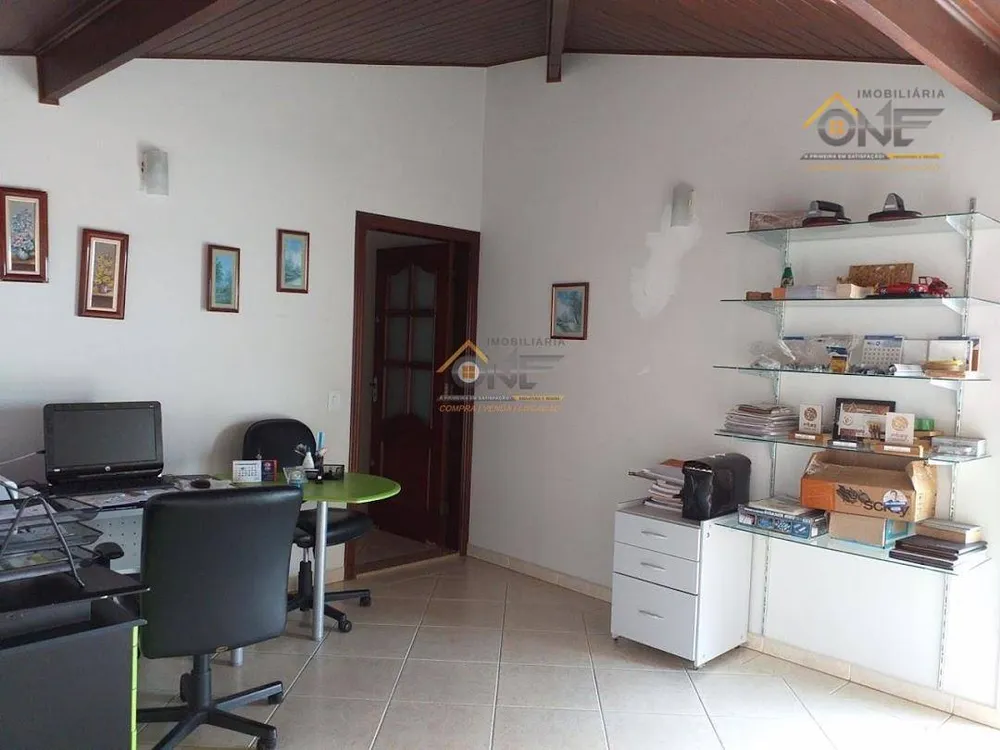 Casa, 4 quartos, 259 m² - Foto 13