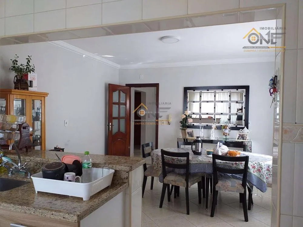 Casa, 4 quartos, 259 m² - Foto 7