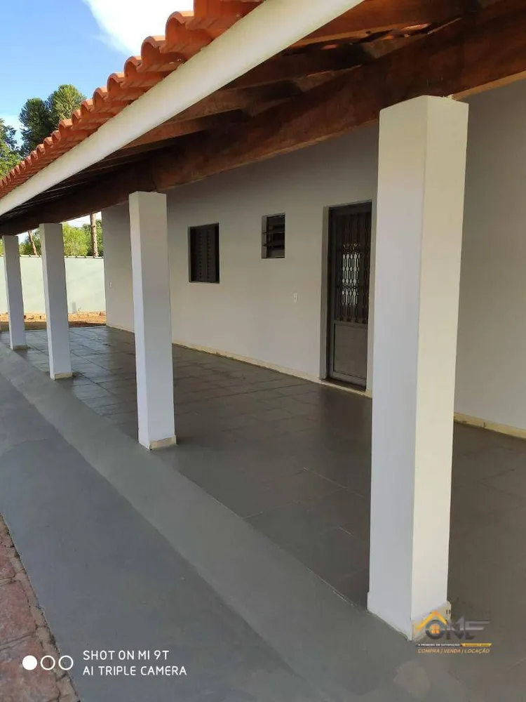 Chácara, 4 quartos, 1000 m² - Foto 2