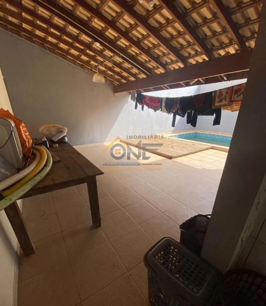 Casa, 5 quartos, 250 m² - Foto 2